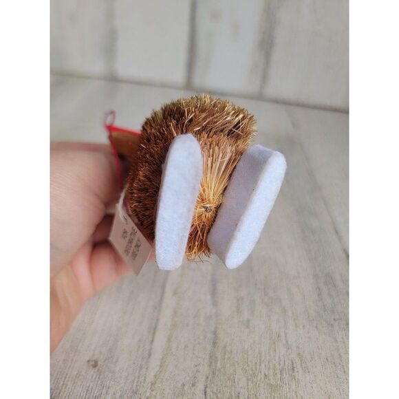 Bristle brush gnome Santa hat ornament Xmas - Picture 6 of 6